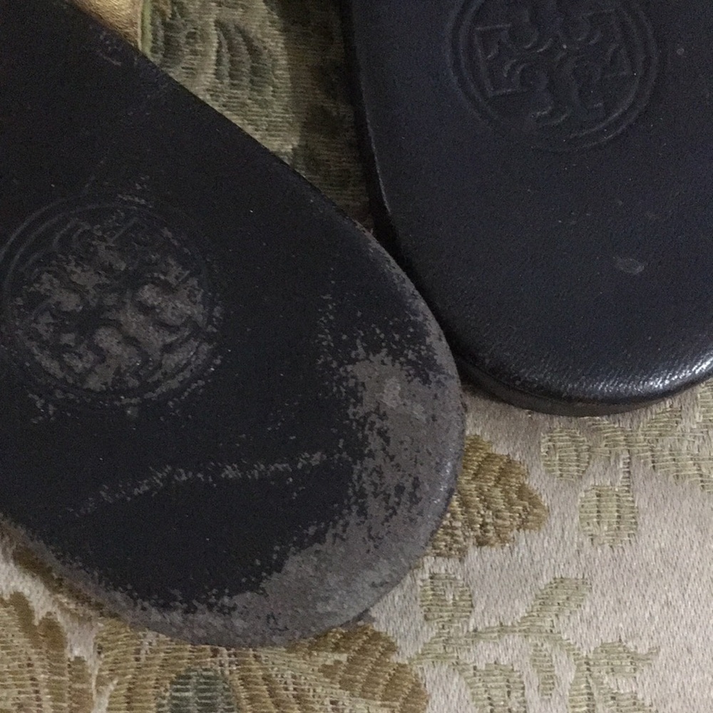 Tory Burch 7 and half velvet - Picture 2 of 7